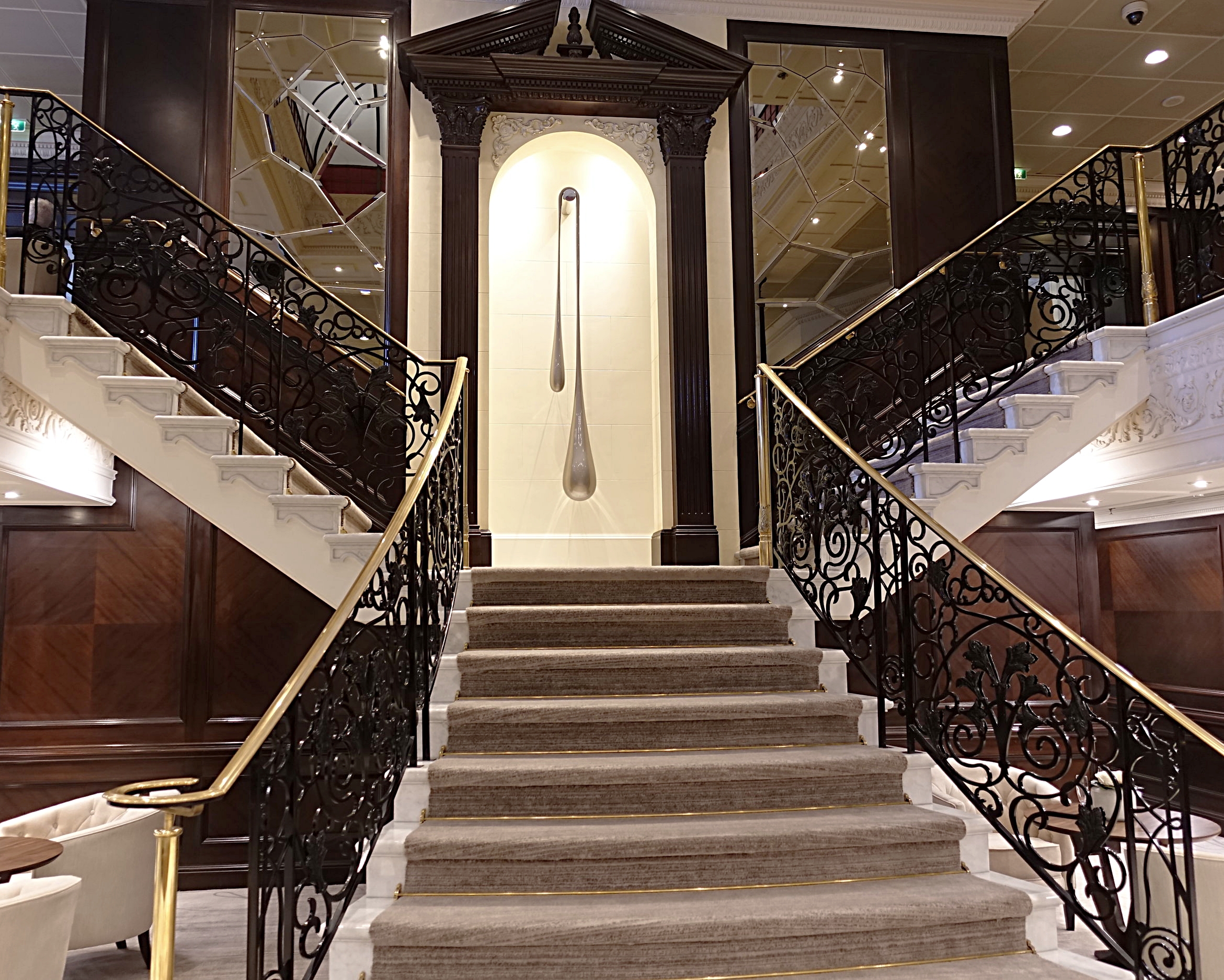  The elegant staircase in the main atrium. 