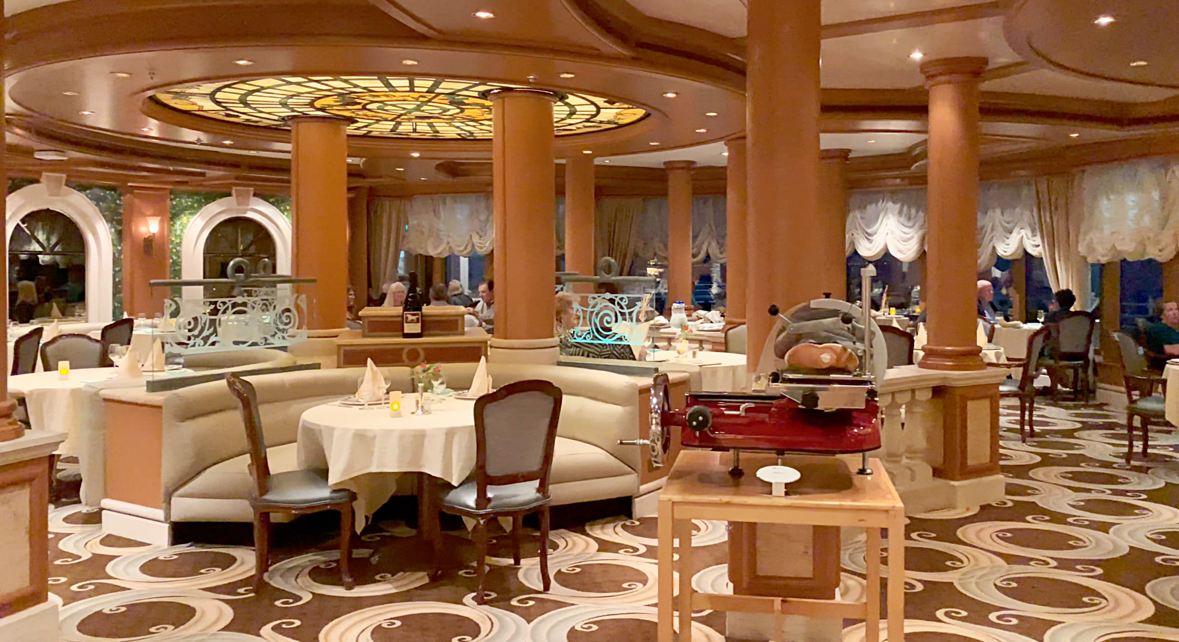 Sabatinis restaurant.