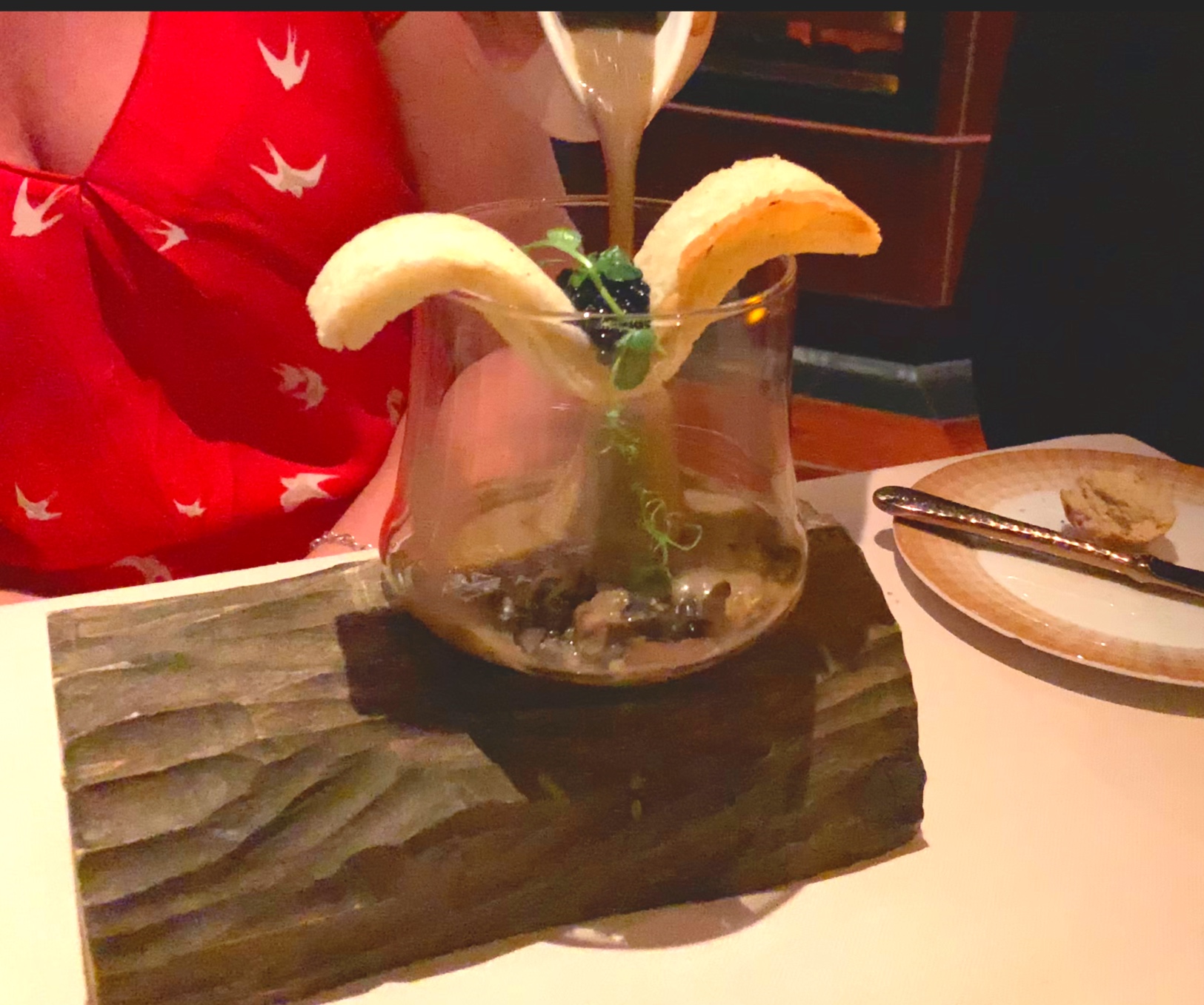 La Dame mushroom veloute.