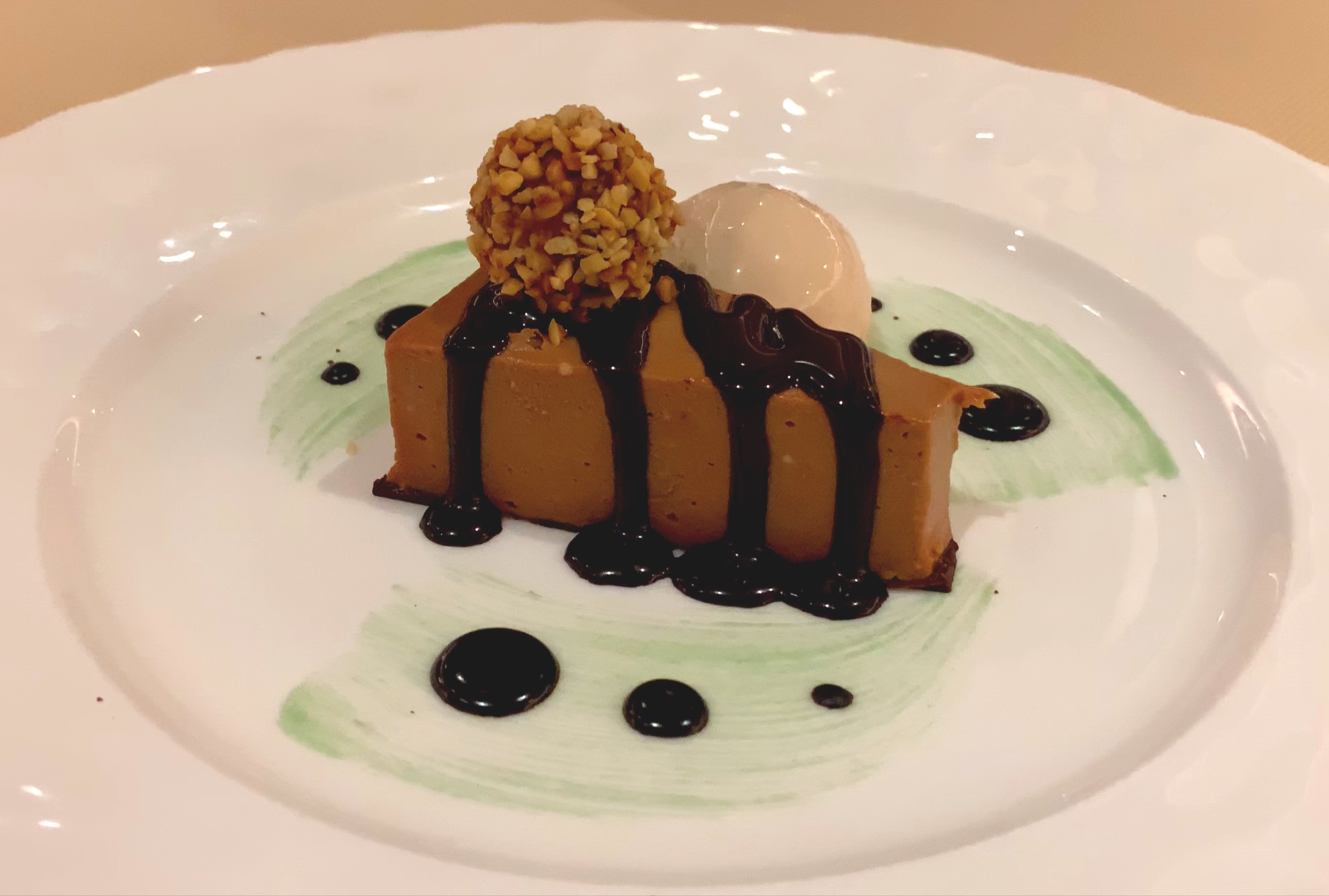 Hazelnut chocolate cheesecake