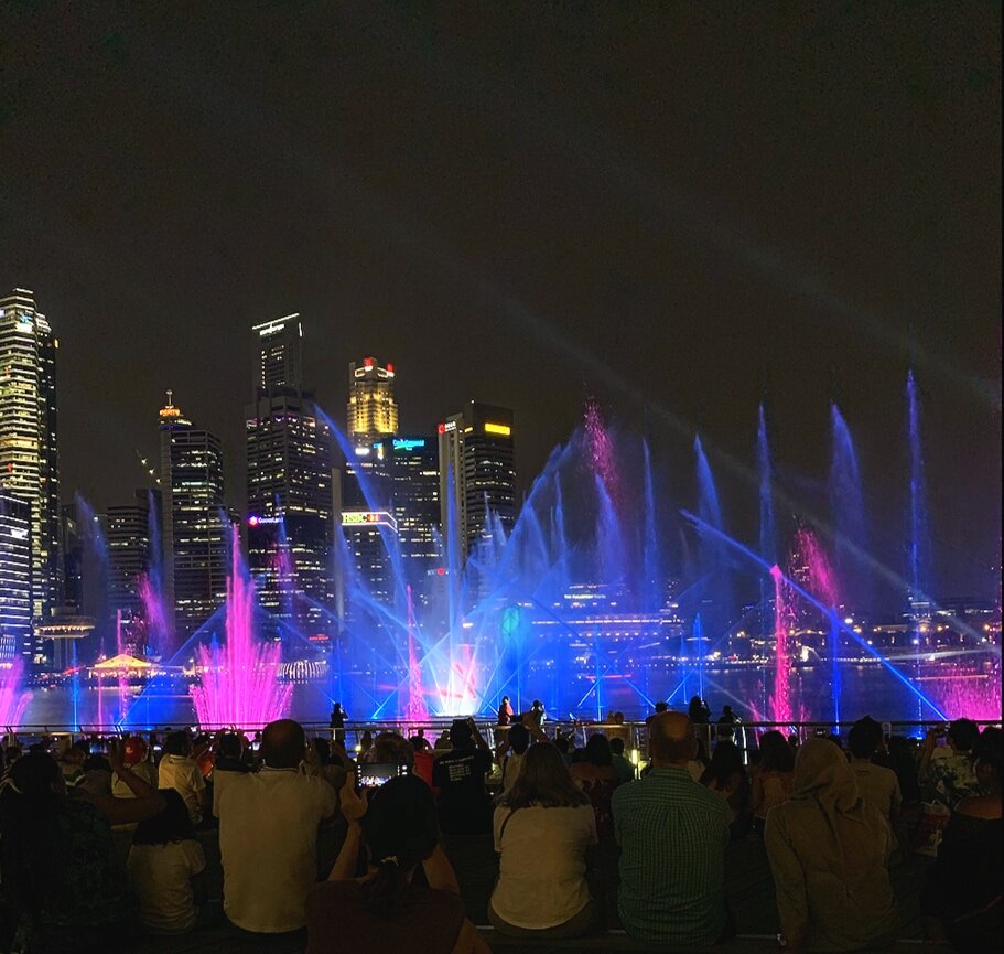 The magnificent light and water show