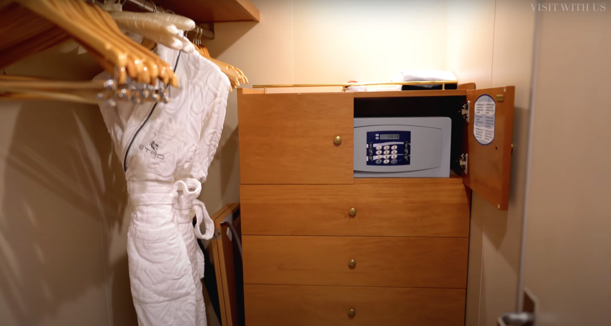  All suites have dressing rooms with fluffy robes, a large safe and plenty of hangers. 