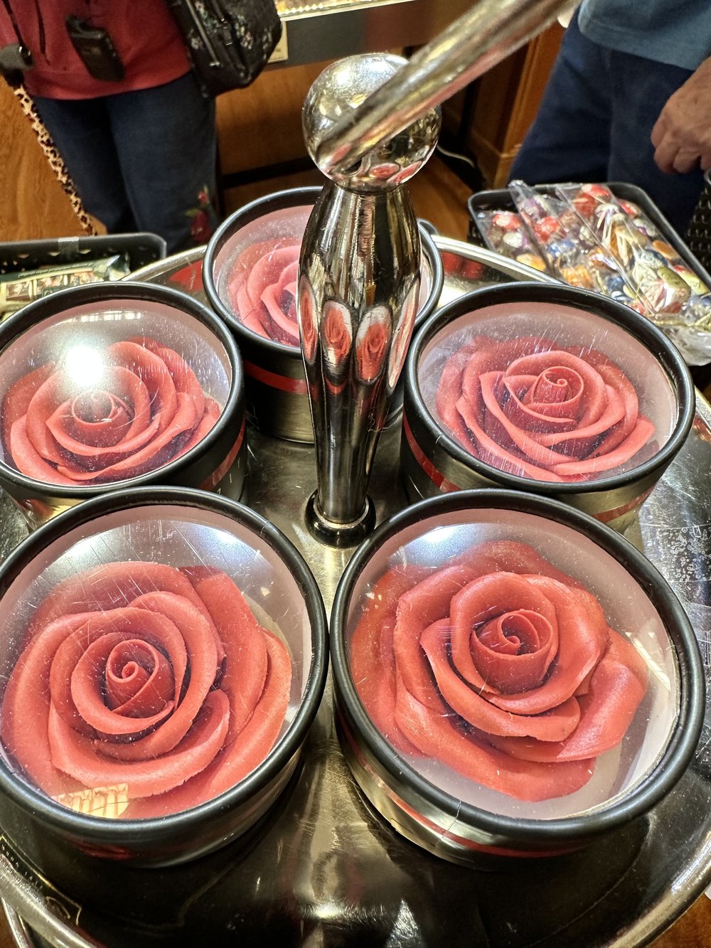 Famous marzipan roses