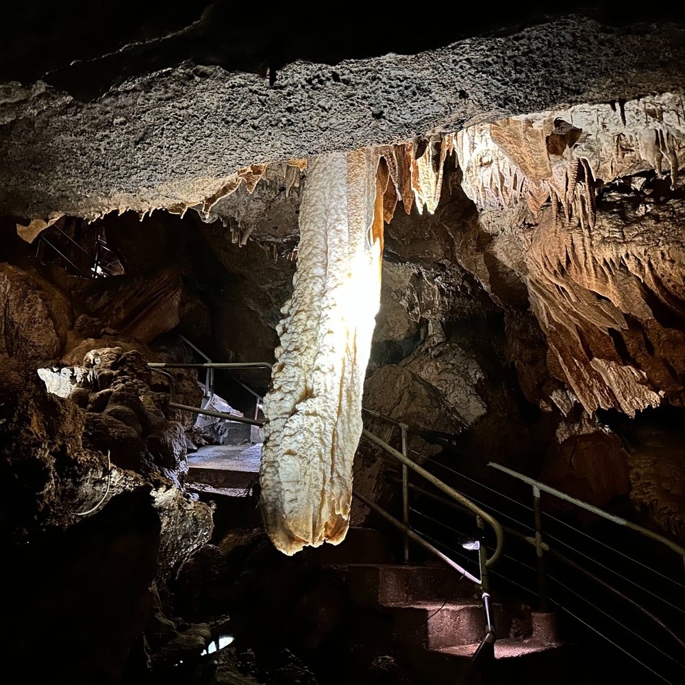 Incredible stalactites 