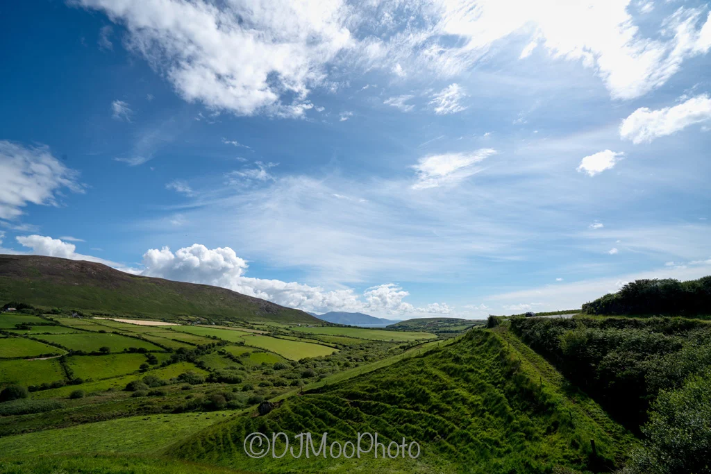 005Ireland2019_Hills&Sea near Annascaul_A7R.jpg