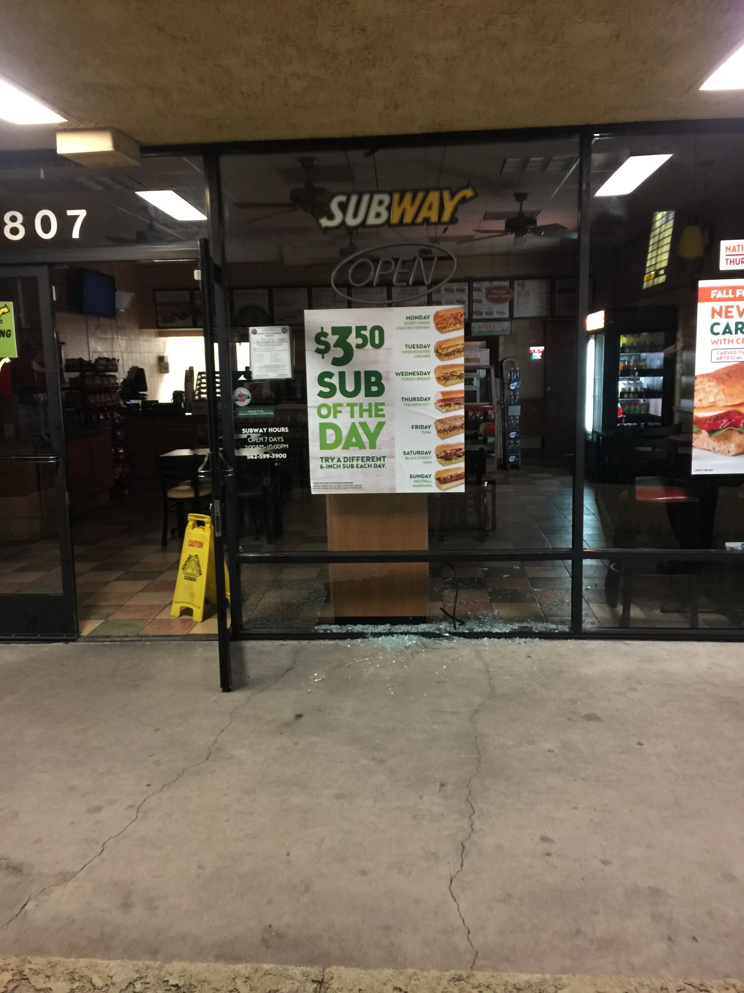 Subway EAT FRESH! 