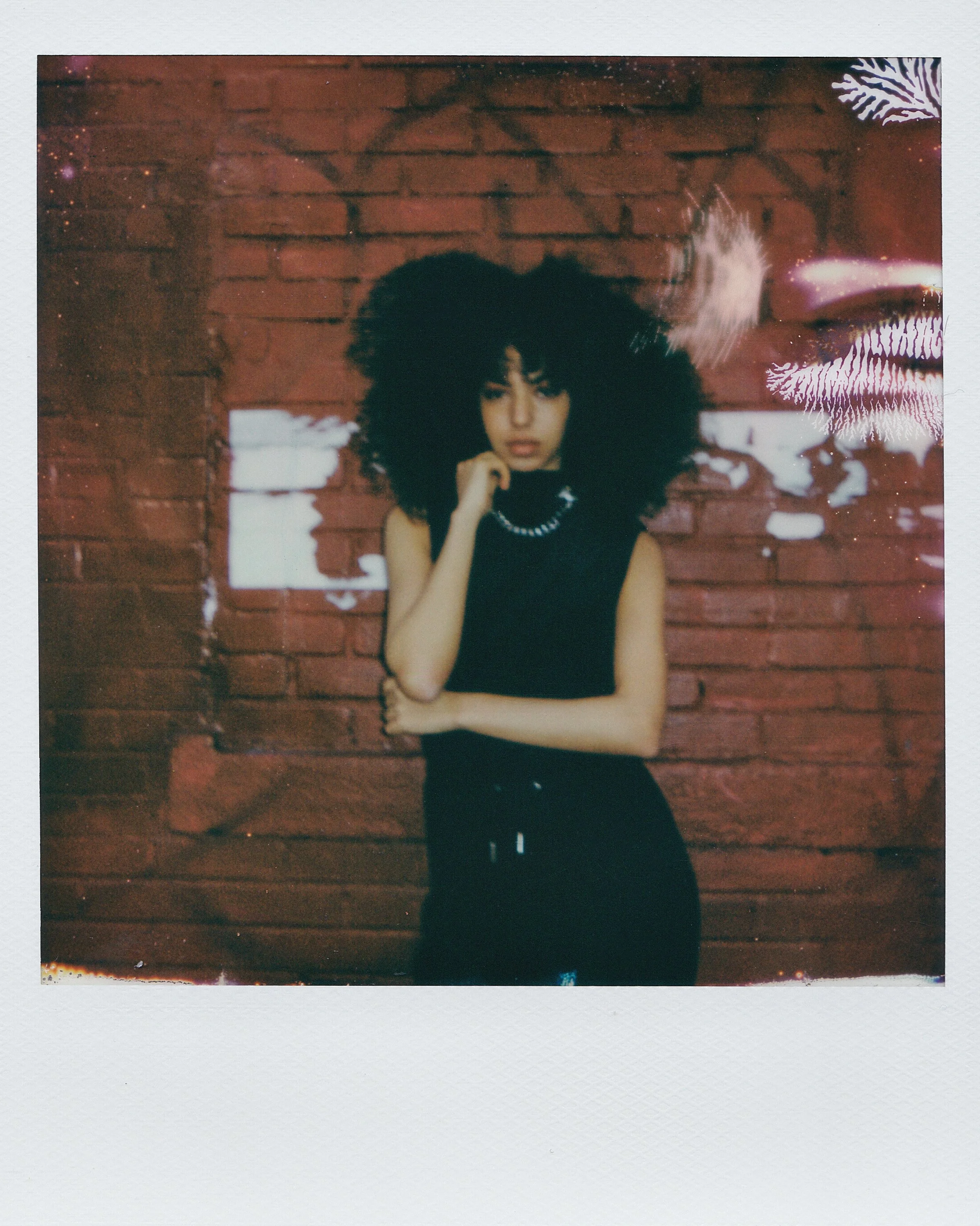 110521_JuicyCouture_Holiday_Social_Polaroids_009.JPG