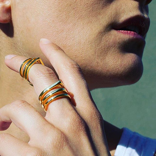 Love our stackable rings? Shop them with the link in our bio! 👆✨⠀
Model @julie.discours .⠀
.⠀
.⠀
.⠀
.⠀
#XrJewelry #jewelry ##stackablerings #shop #fashion #trends #fashionjewelry #fashionbloggers #stylebloggers #spring #style #instashop #instabuy #i