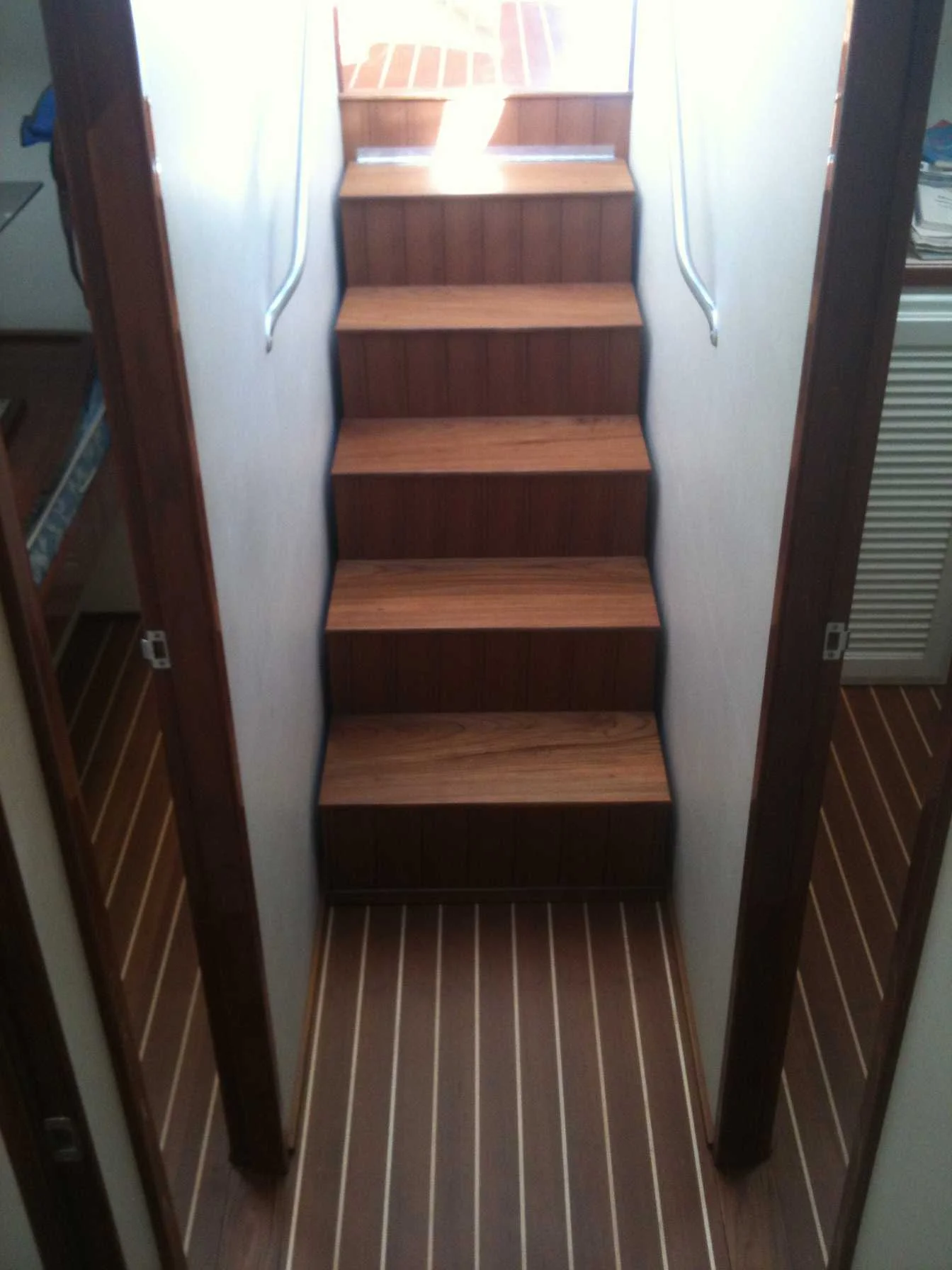 Bretts Boat Repair and Teak Decks