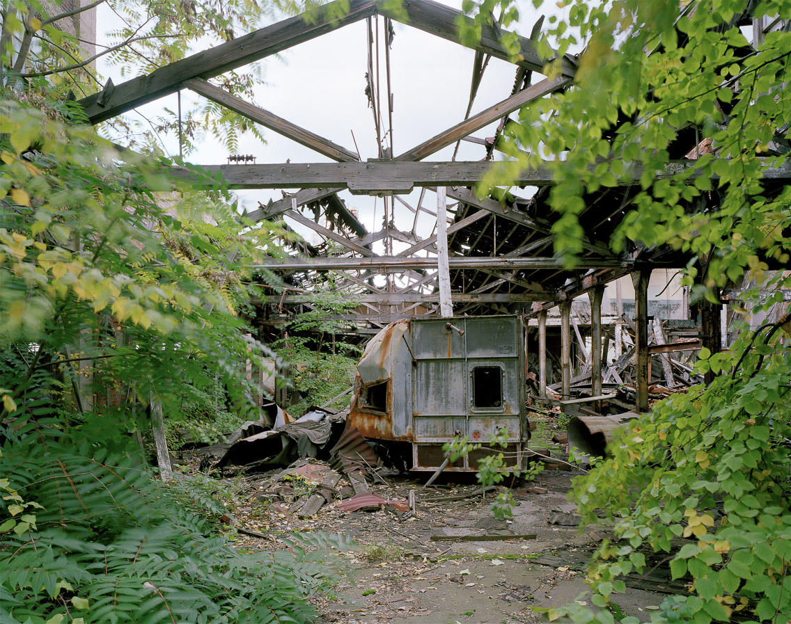  Power City Warehouse, Niagara Falls, NY, 2005. #1 (former lead battery manufacturer) 20"x24"   haikyo seiro artist's statement  