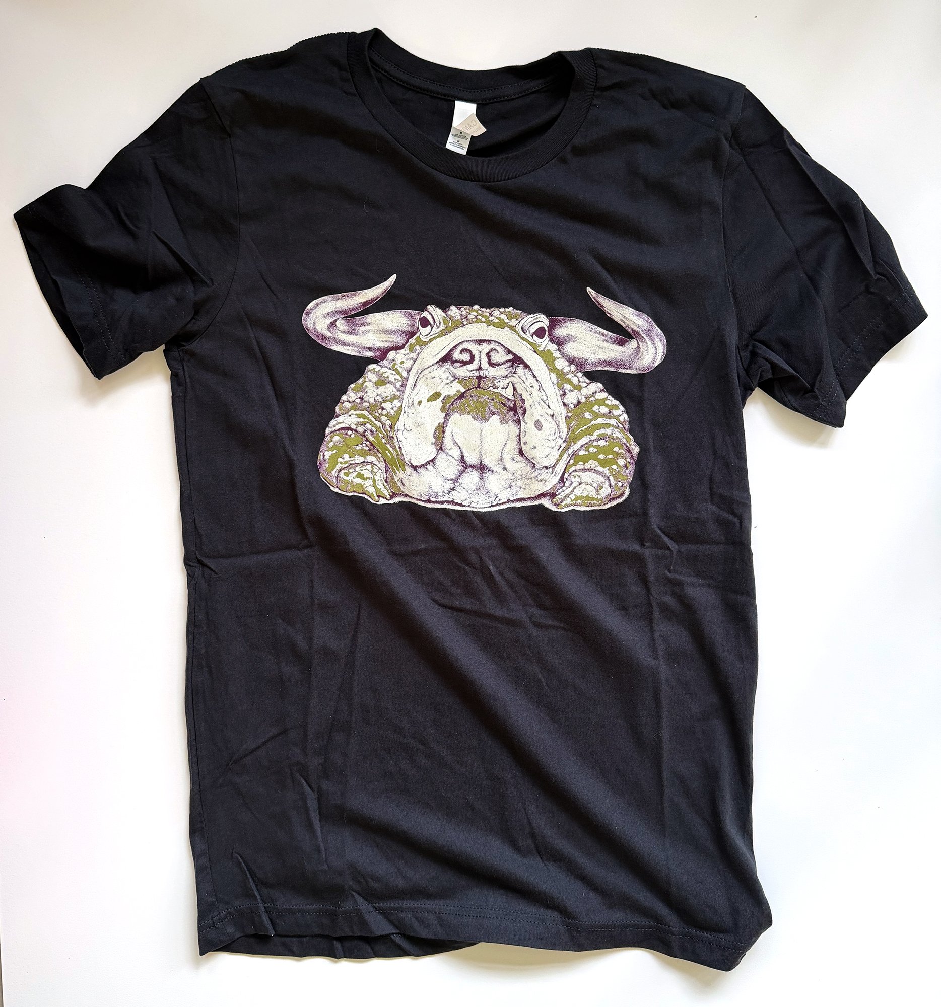bull-shirt-black.jpg