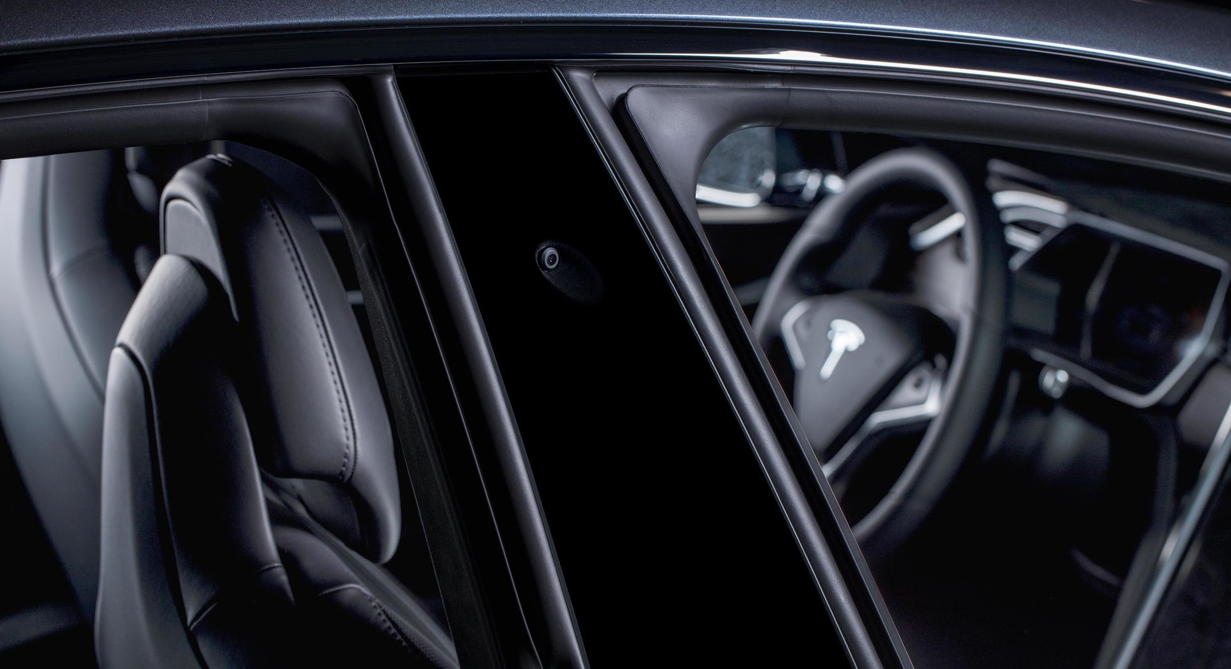 TESLA-CAR-CAMERA-DOOR-v1 copy.jpg