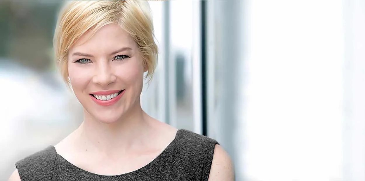 Elizabeth Marshall - Strategist for authors, speakers and entrepreneurs who want to become recognized thought leaders.