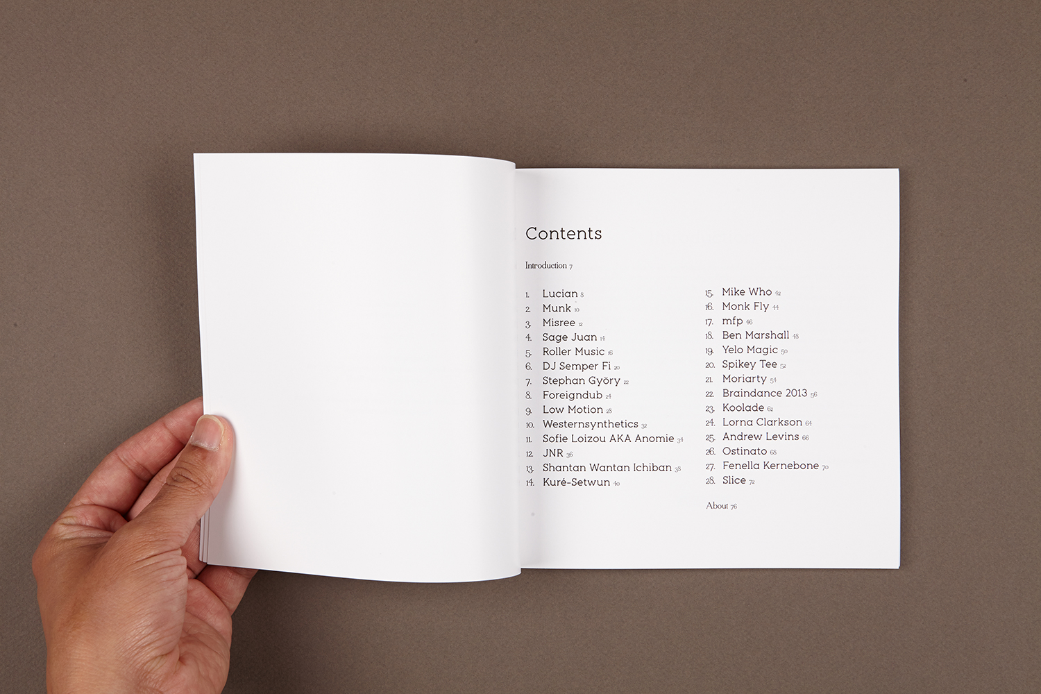 Books0011_.jpg