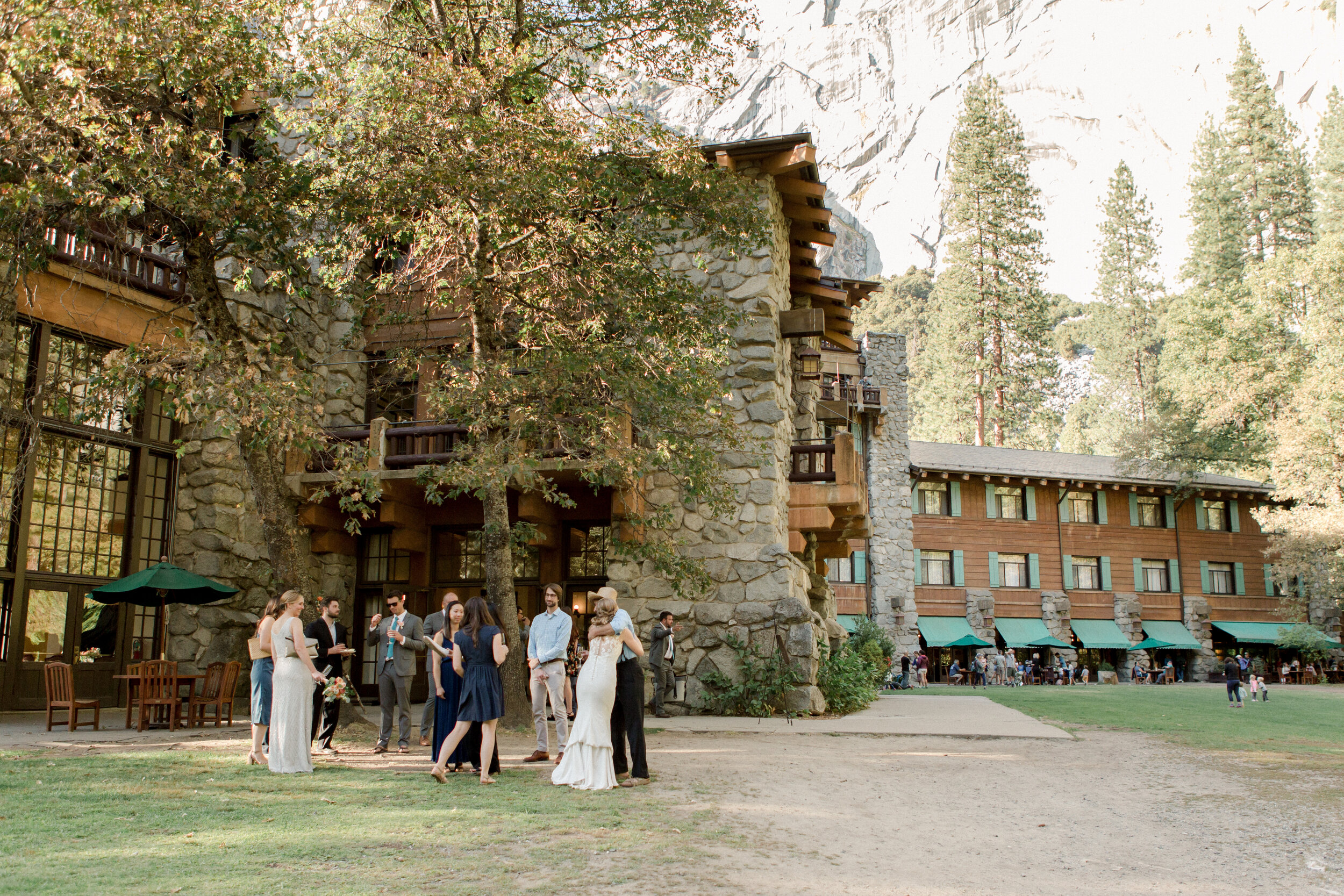 Ahwahnee-Hotel-Wedding-Yosemite-Valley-Fish-Camp-Addy-Rose-Rhianna-Mercier-Photography--21245.jpg