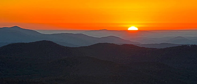 Sunrise Whiteside pano2s.jpg