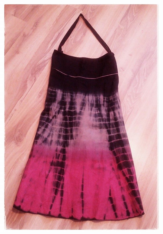 Women's ankle-length skirt (any length will do)