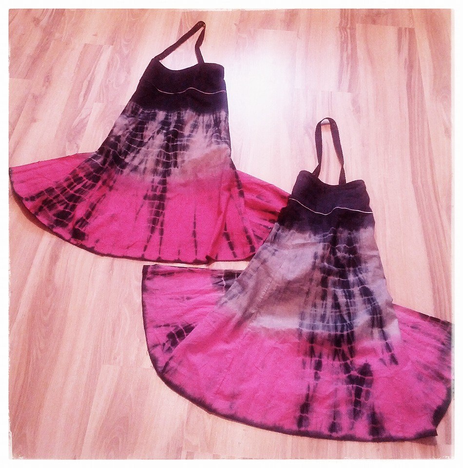 1 skirt = 2 aprons = a thrifter's dream