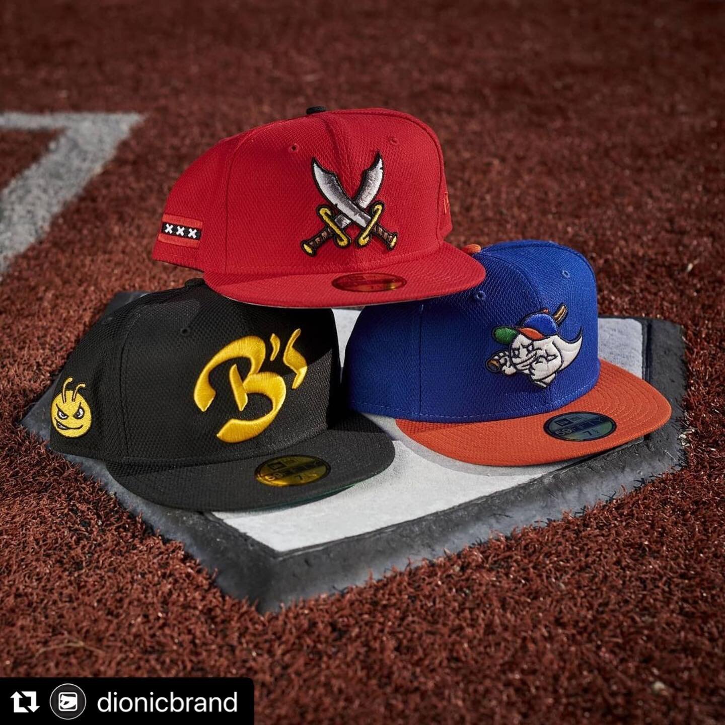 ⏭⏭⏭New Diamond era #SpringTraining #newera #5950 dropping @hatclub tomorrow for the next 3 tuesdays. Don&rsquo;t sleep on these epic high quality caps for the spring summer. Perfect ball cap for the stadium / hot weather @dionicbrand 
Spring Training