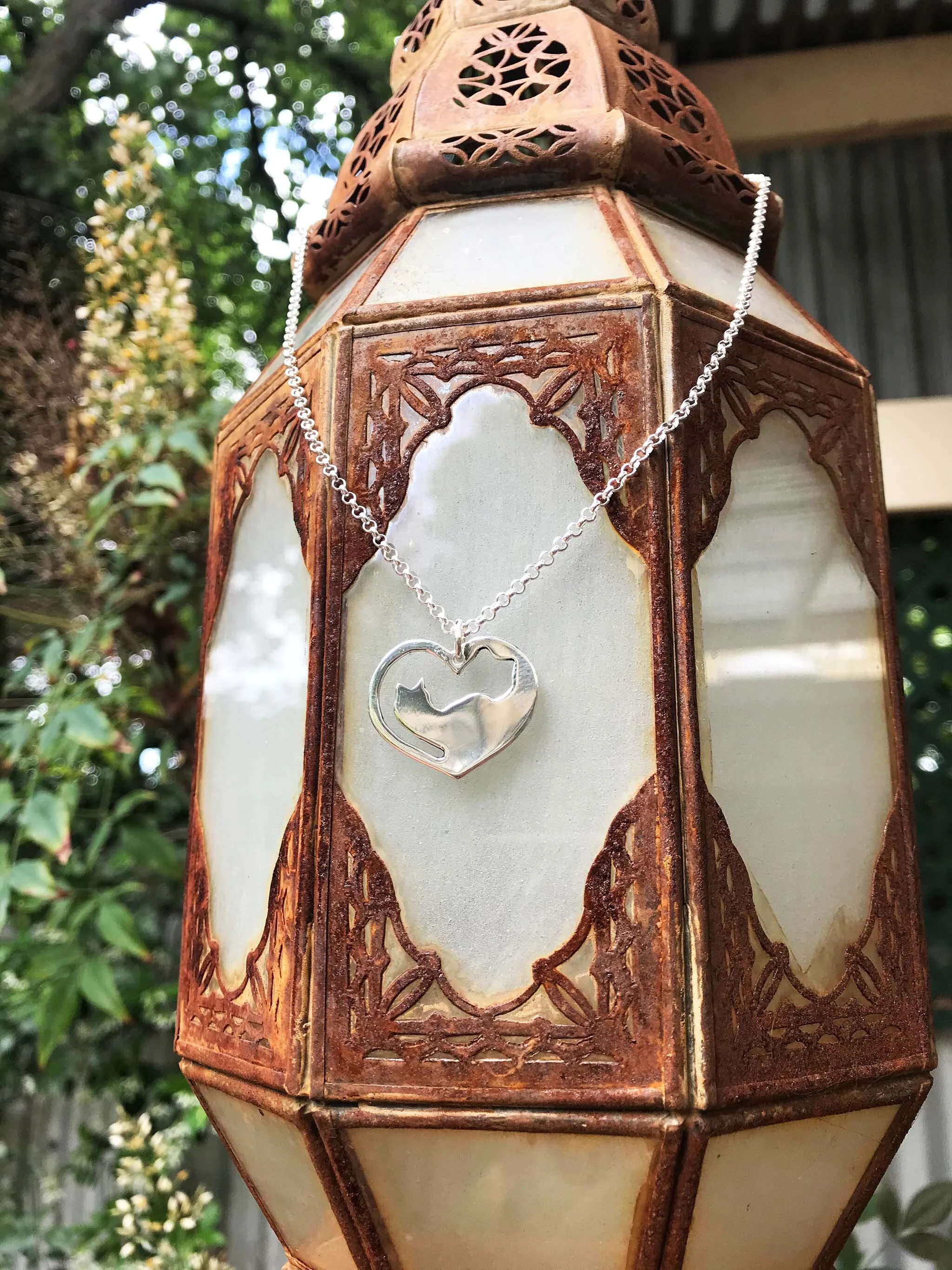 silver-cat-pendant-chain1.jpg