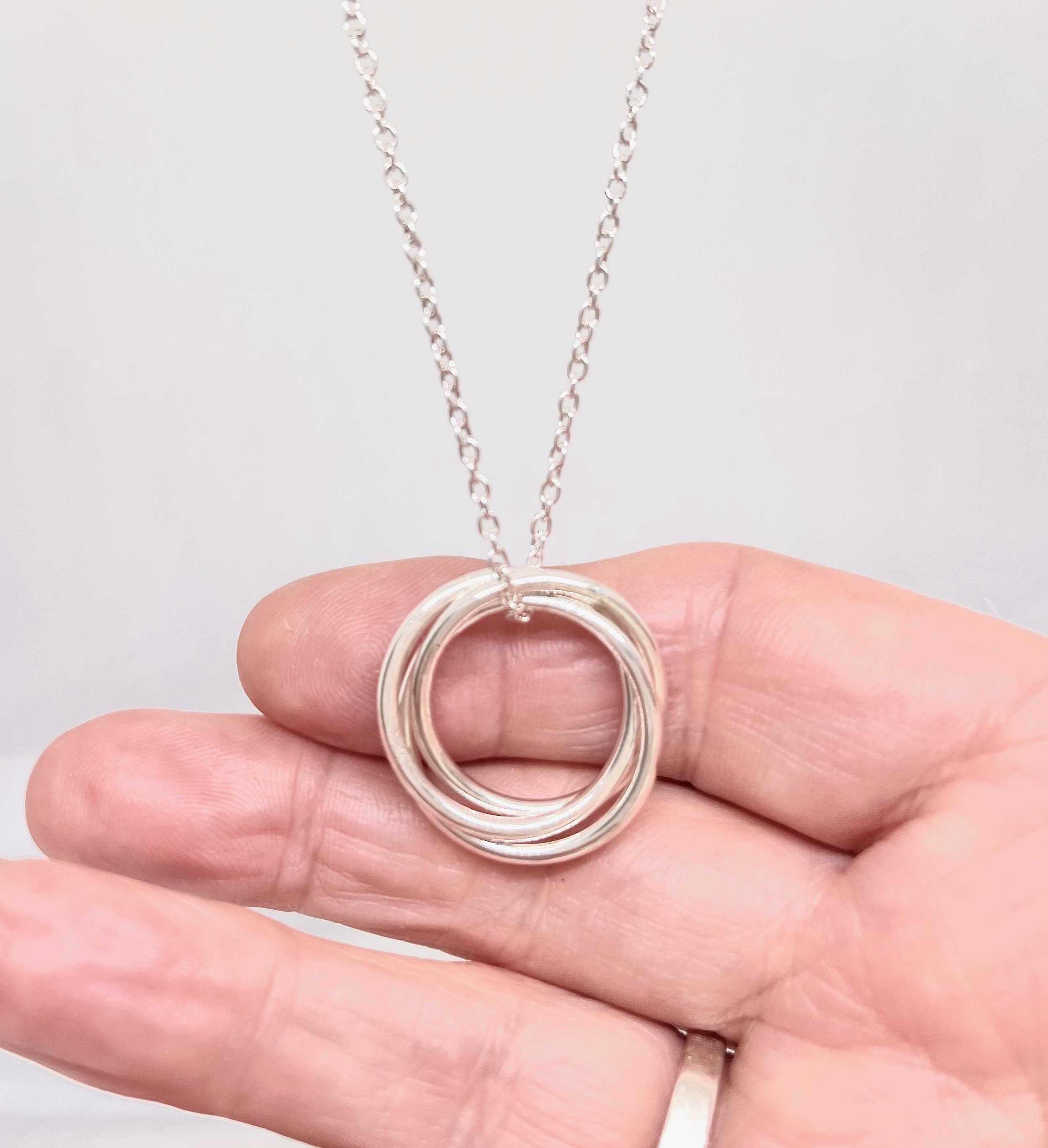 Russian-wedding-ring-pendant2.jpeg