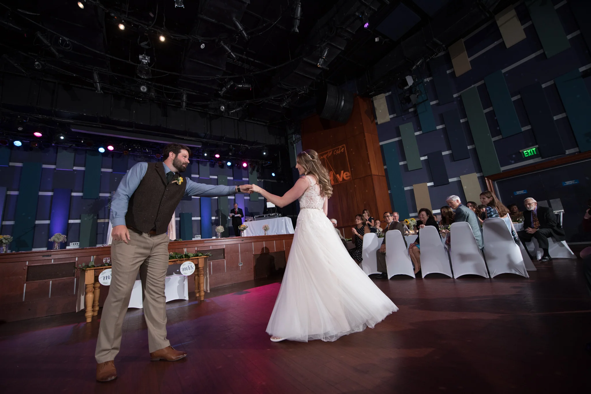 Teresa and Greg Highlights-69.jpg