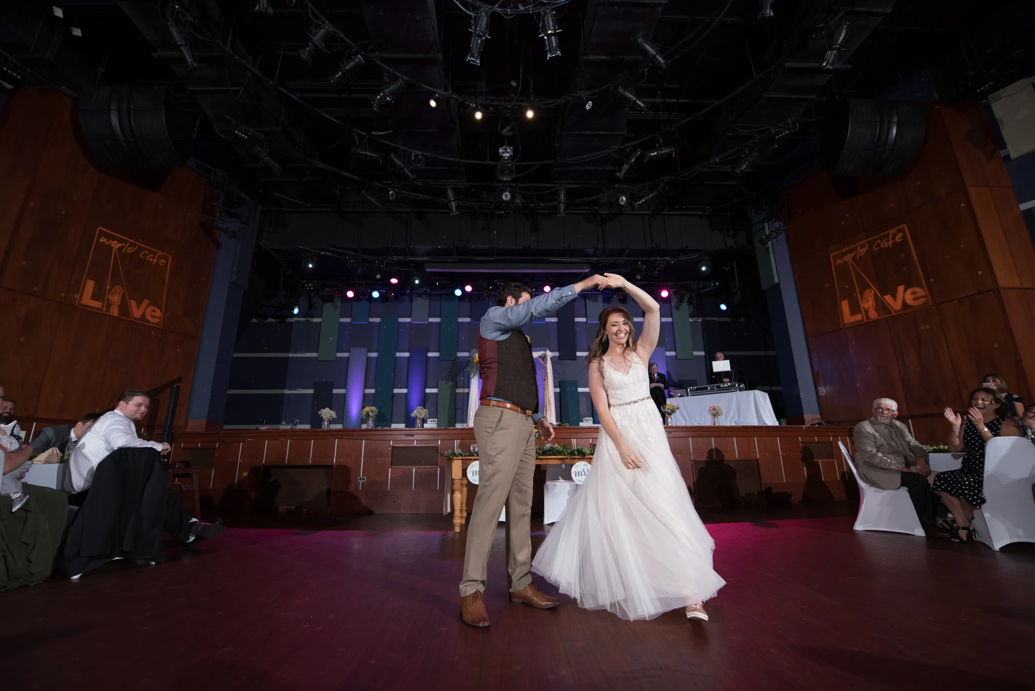 Teresa and Greg Highlights-70.jpg