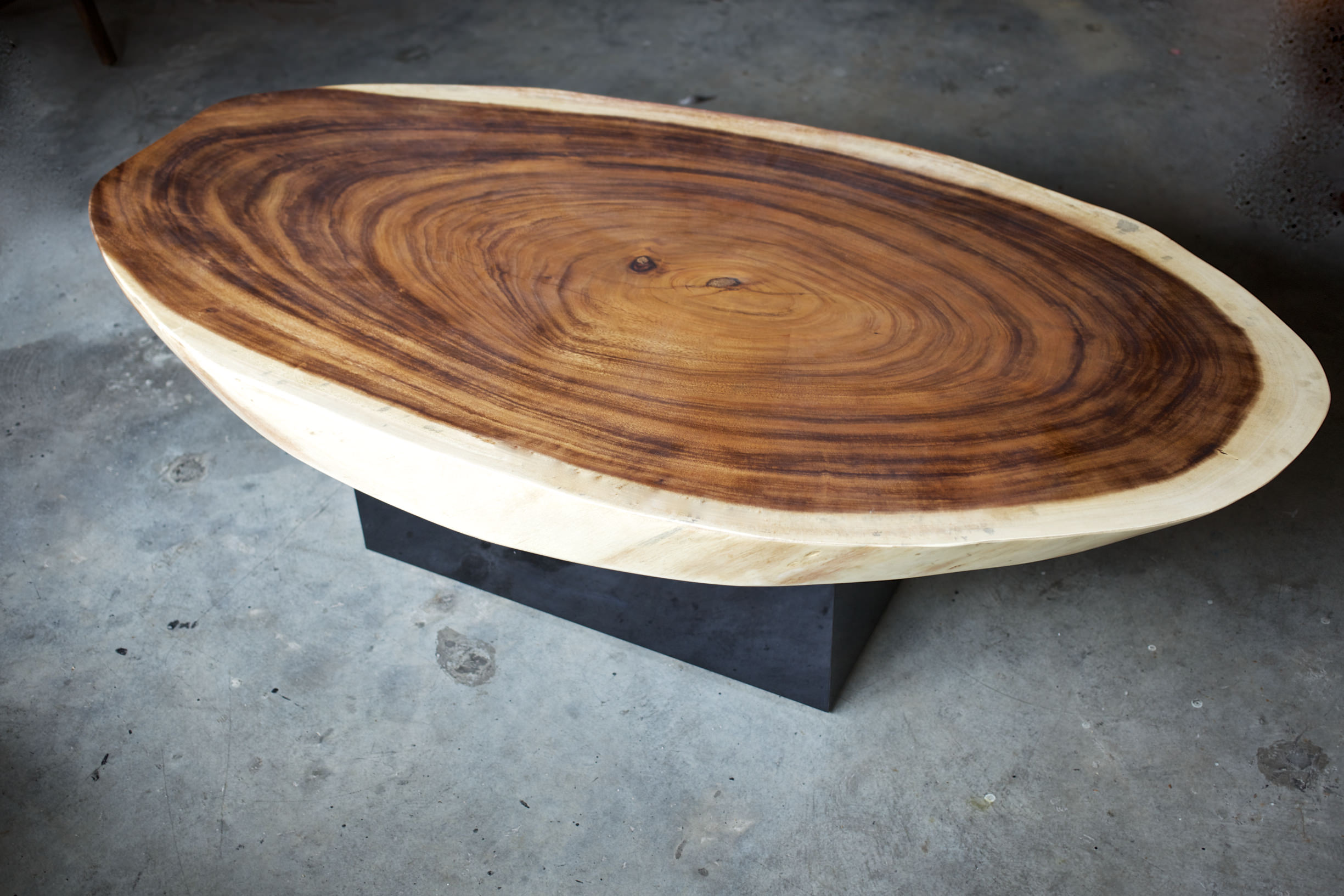 single piece cross section