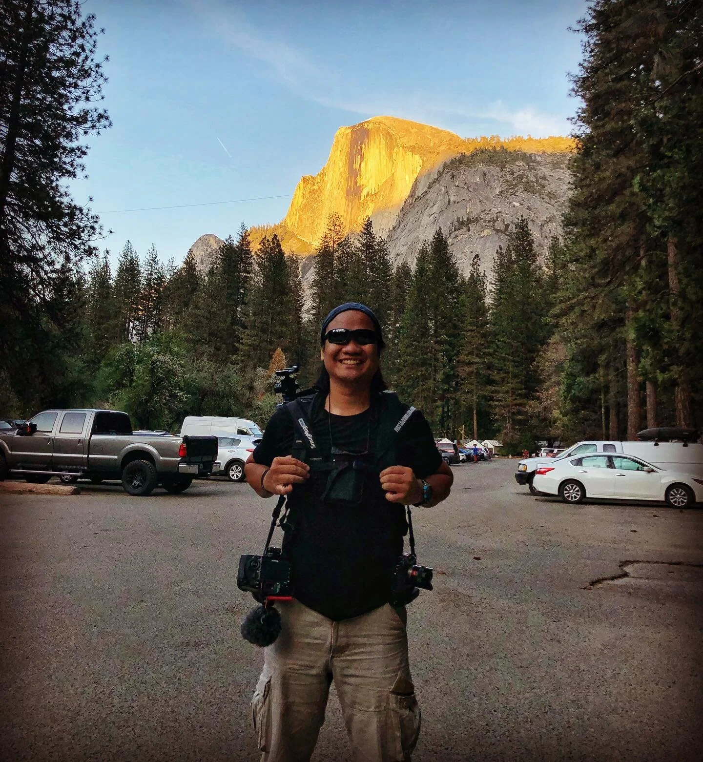 A genuinely fulfilling and rewarding interest is photography. For many people, it is a way to express their creativity and learn more about the world around them. It is the art of capturing moments and preserving them in a visual medium.