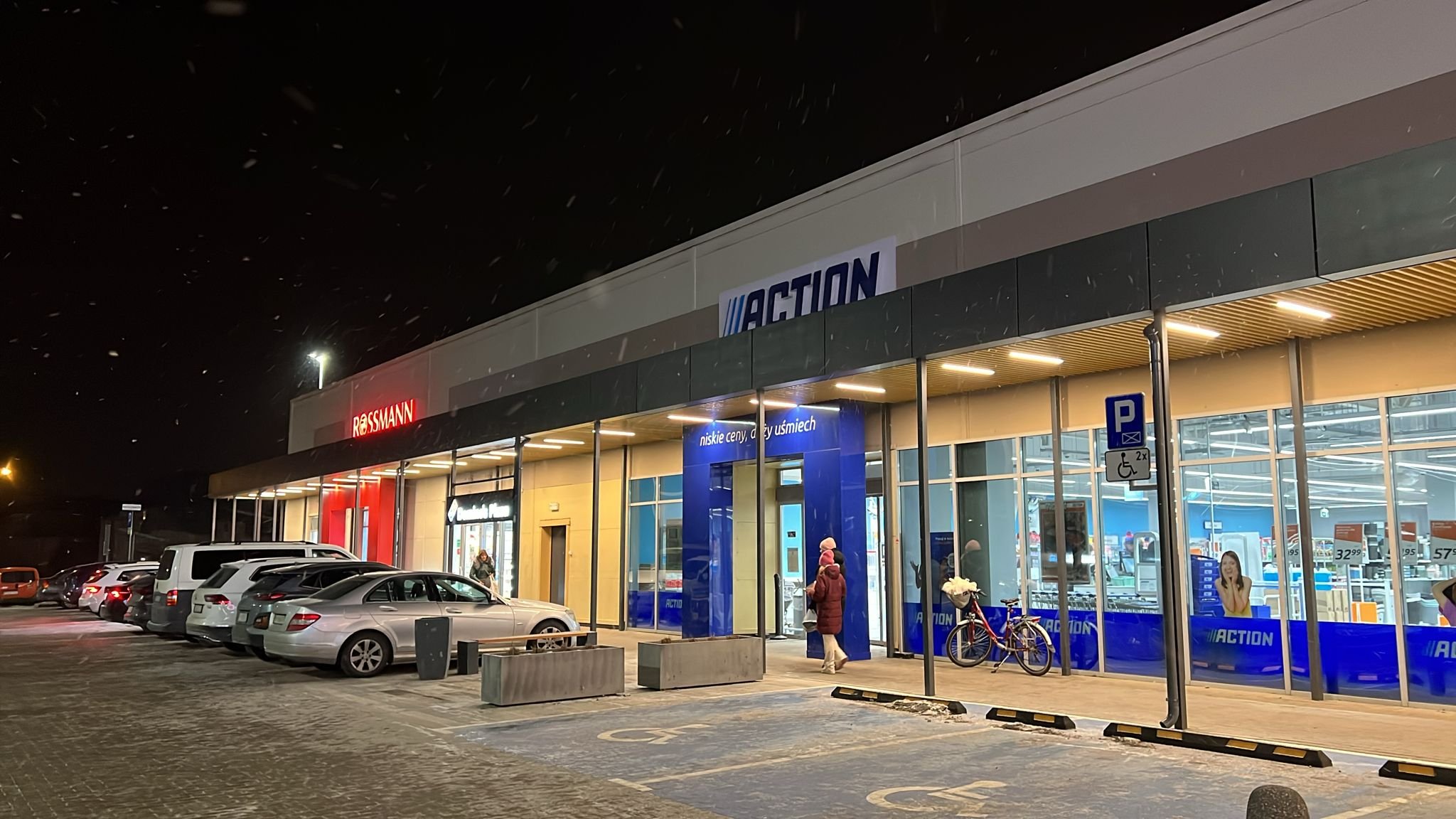 776afd4b-681c-4e88-a626-5e642e7429bb 2.jpg