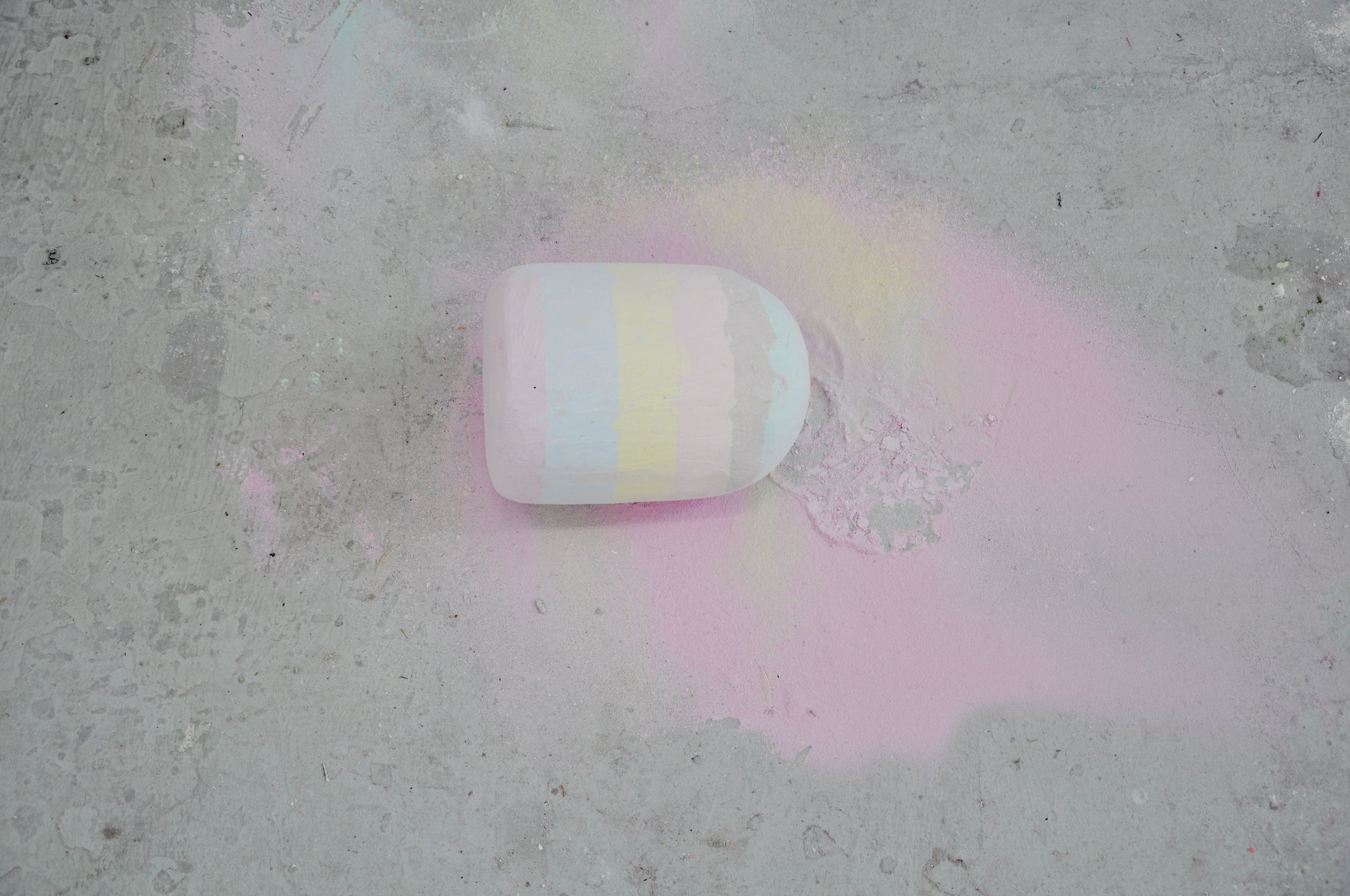 Studio view 2014: Chalk no. 1 - Colored chalk, 40 x 30 cm, Maastricht, 2014 