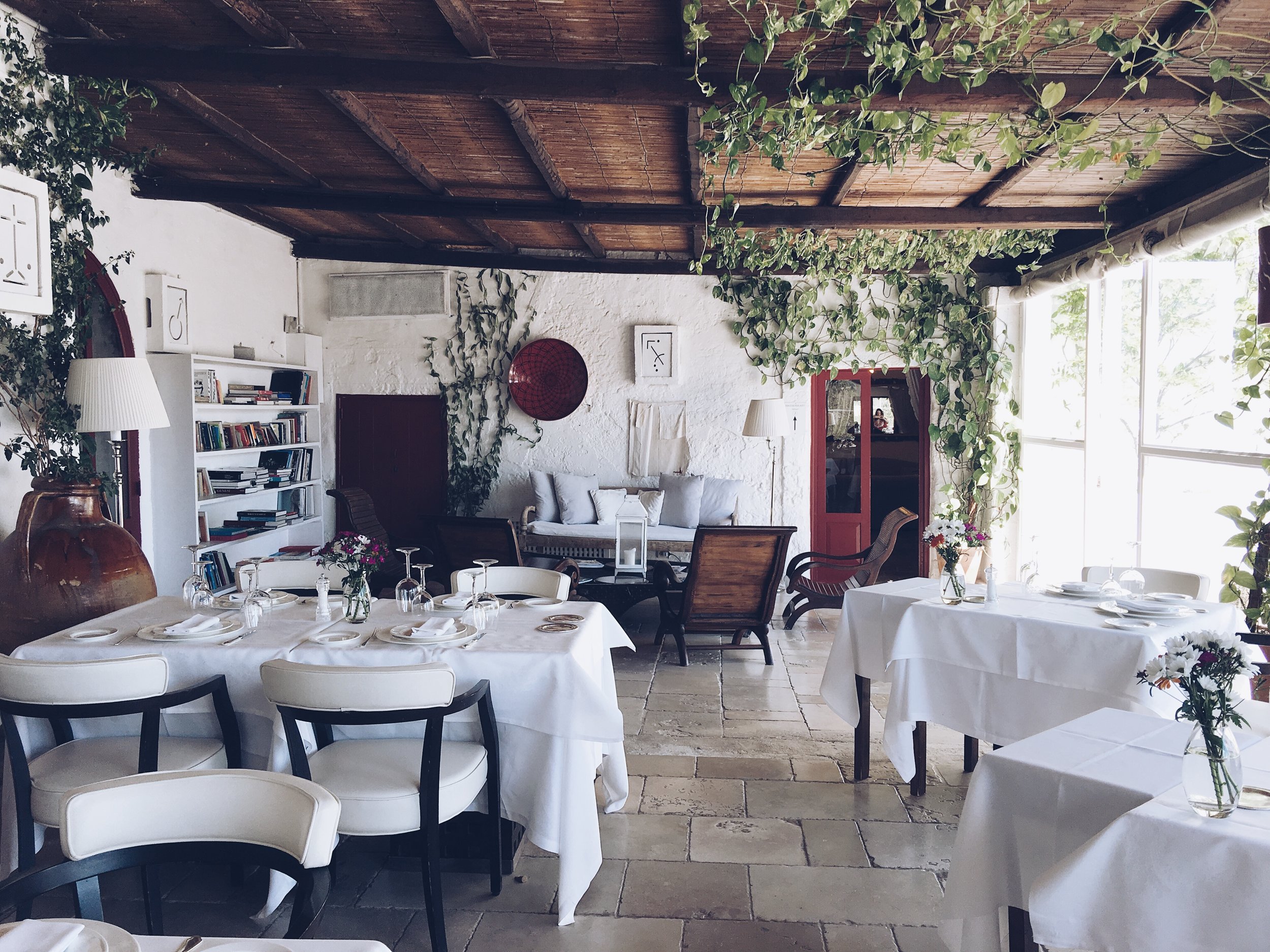 Lunch at Masseria Torre Coccaro