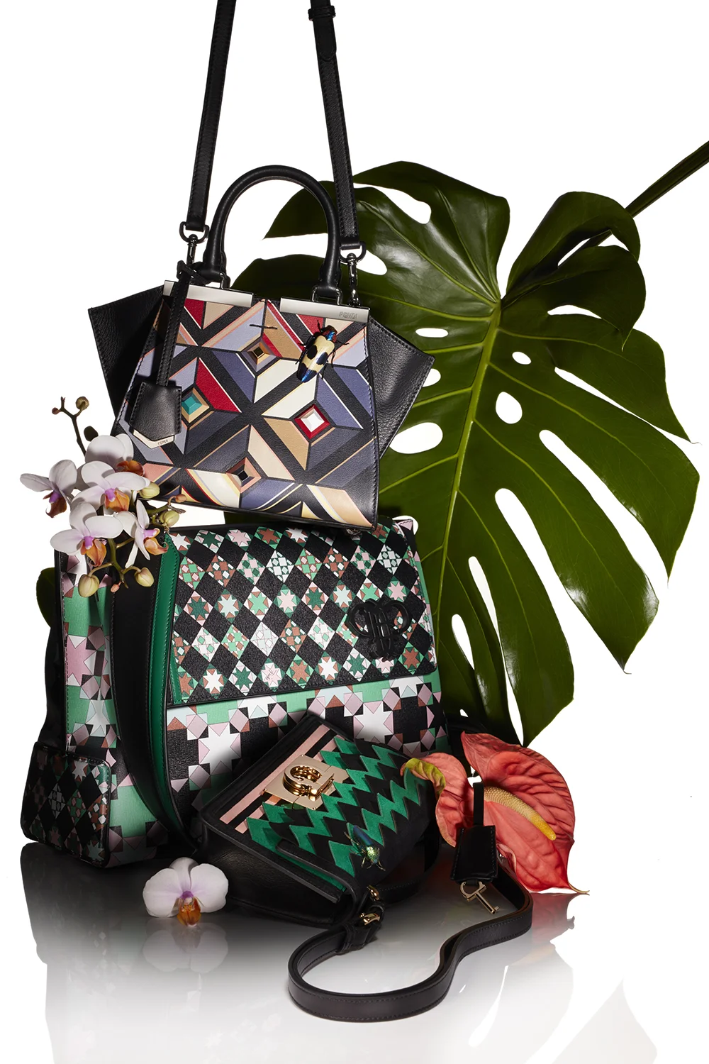 ModernLuxury_Shot_01_Comp_v2.jpg