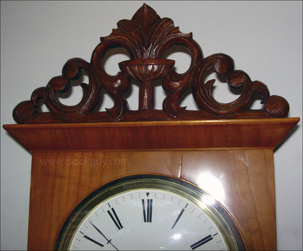 Crown for antique clock  design by Lenzkirch 