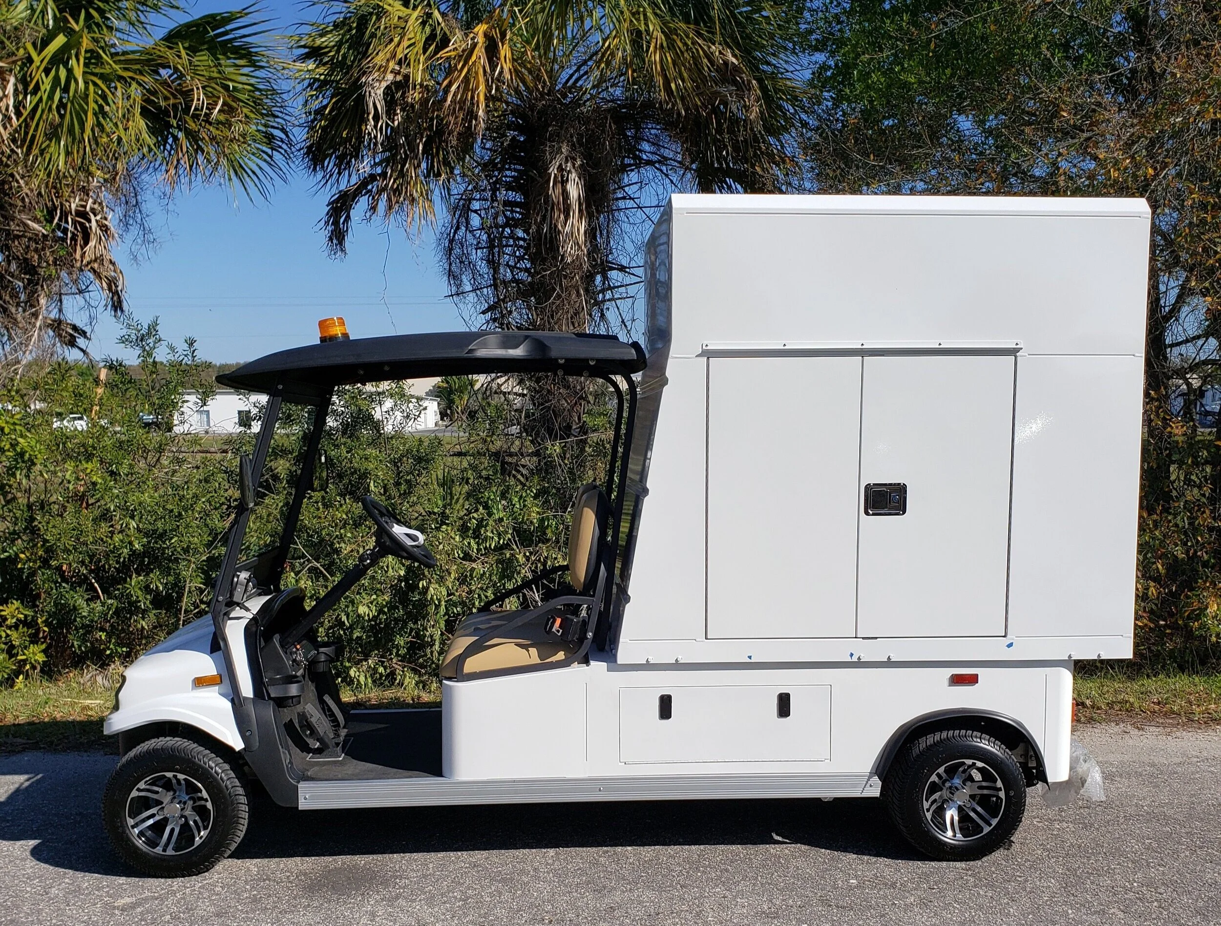 chuck's custom golf carts