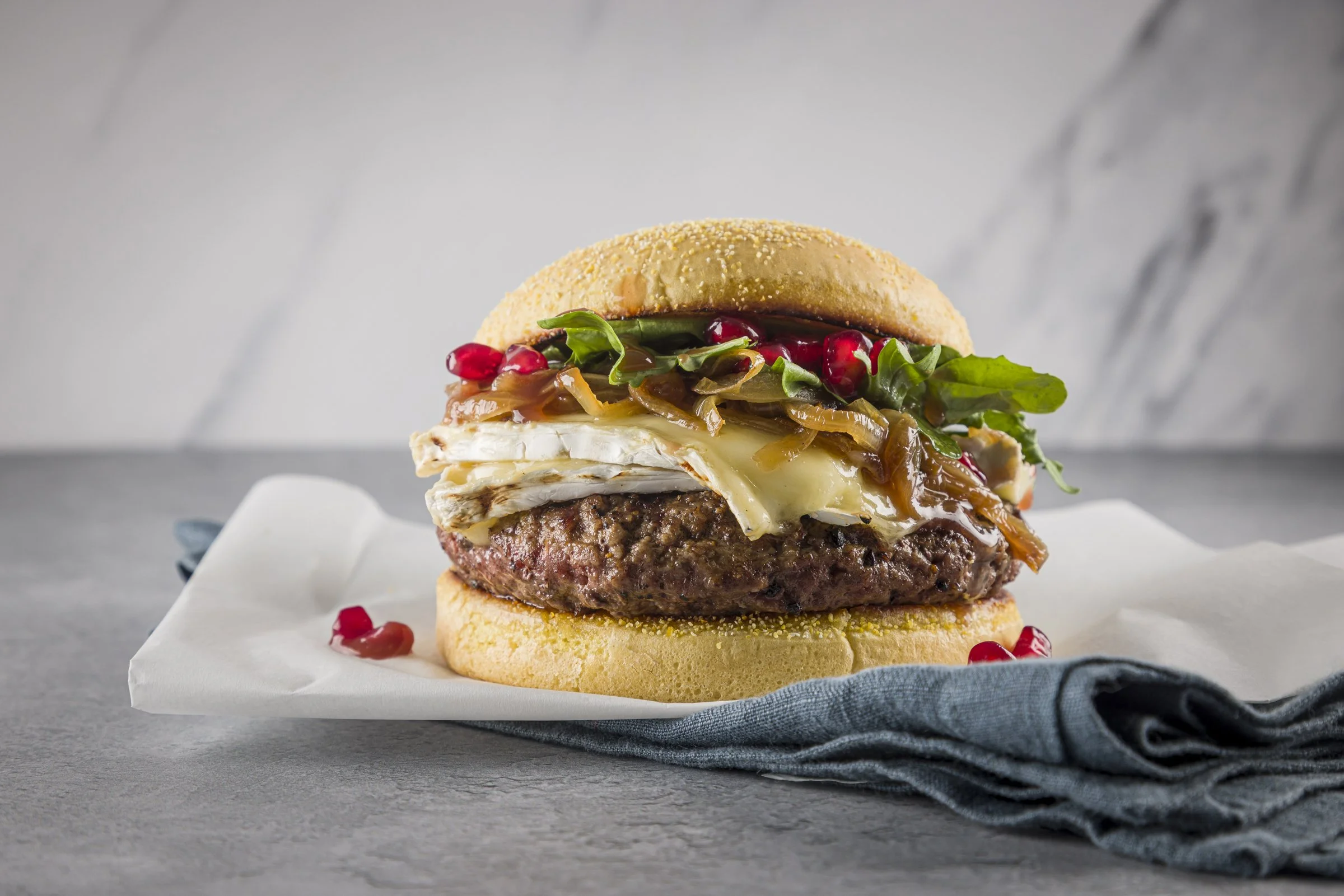 EAT_PomegranateBrieBistroBurger copy 2.jpg