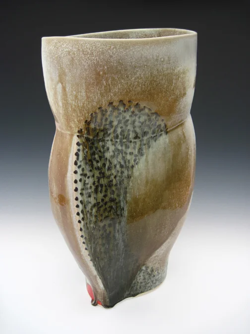 Vase brown.jpg