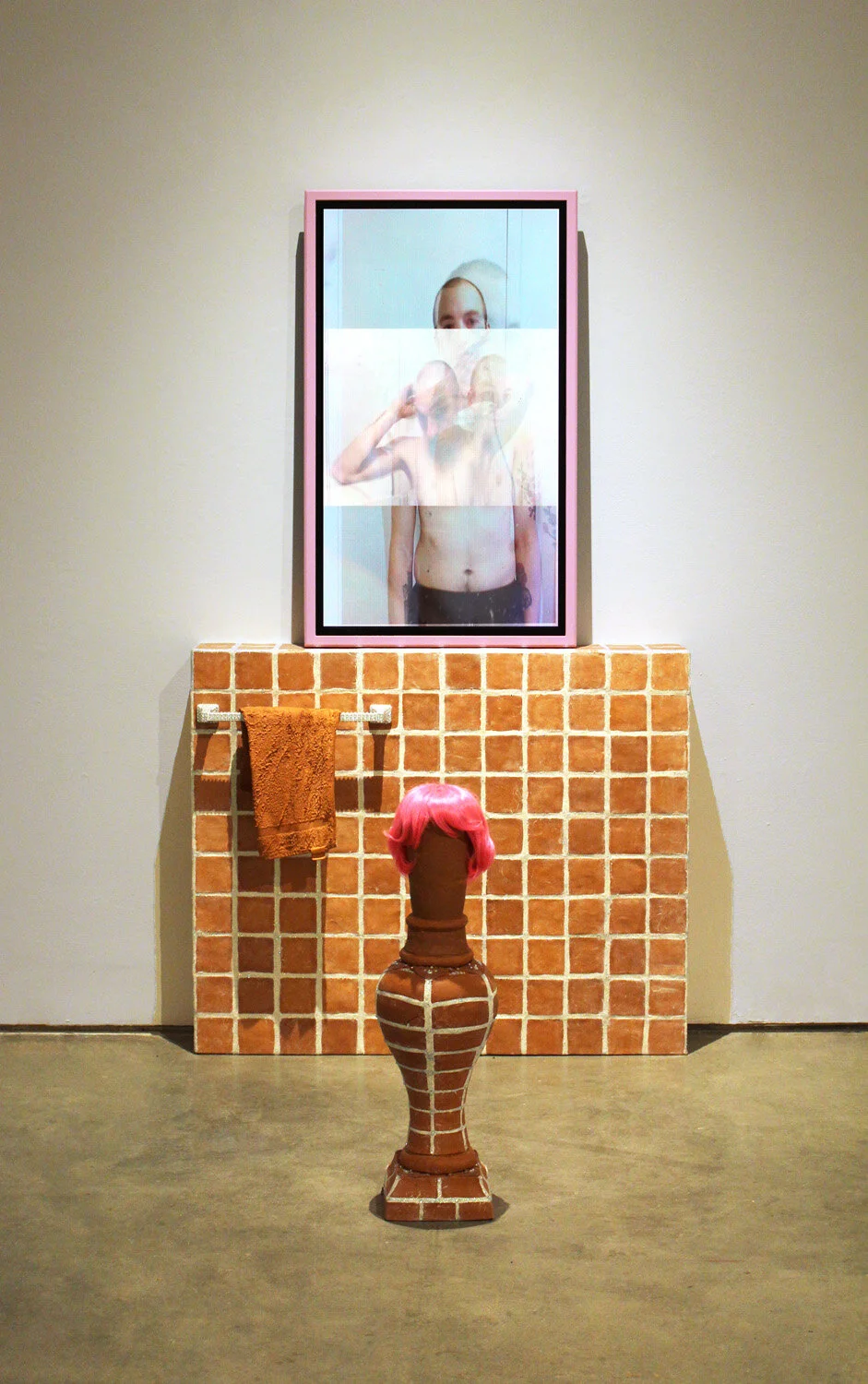 Frontal view small.jpg