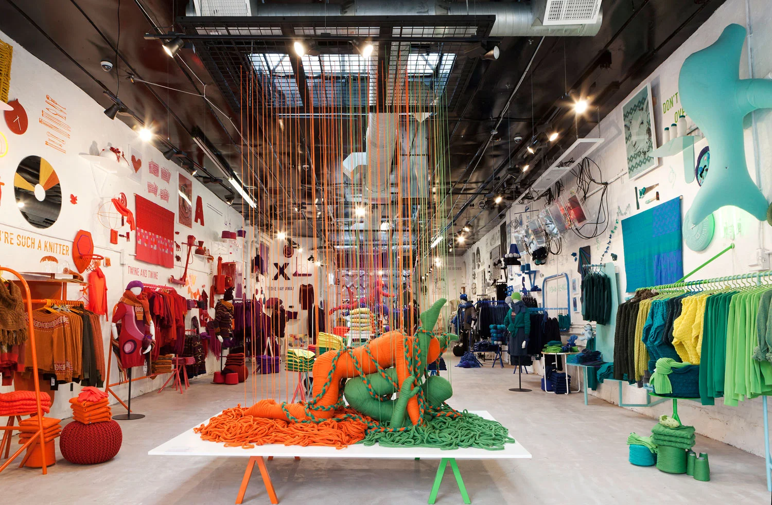 THE ART OF KNIT