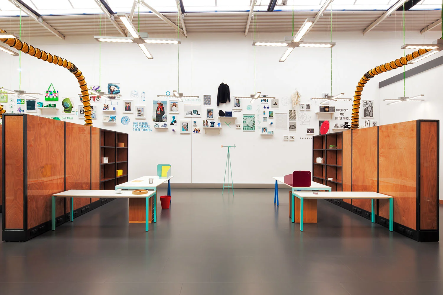 BENETTON GROUP OFFICE INTERIOR