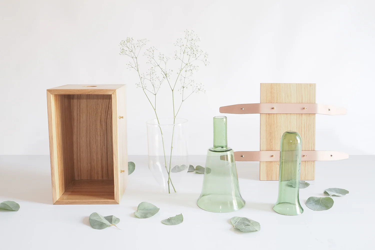 TRANSIT VASES