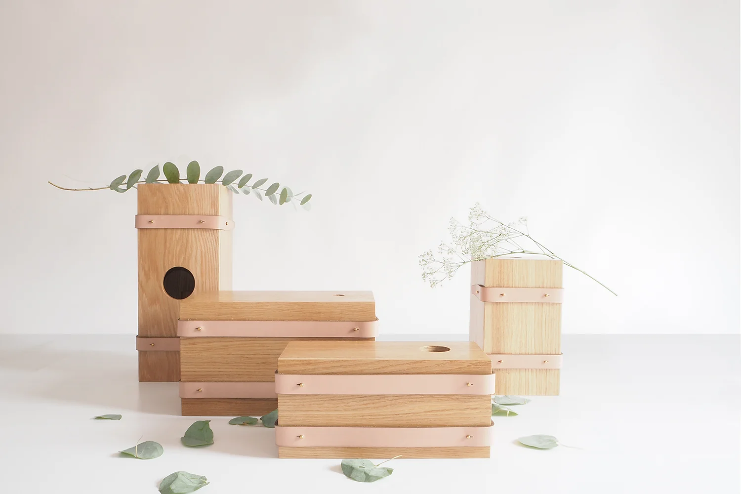 TRANSIT VASES