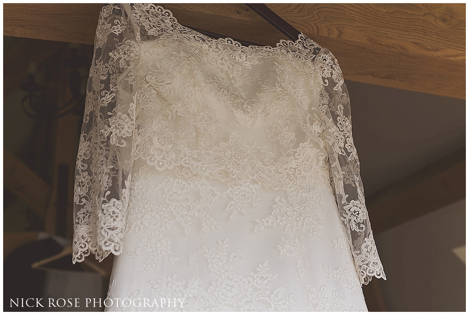 Chiddingfold wedding photographer Surrey