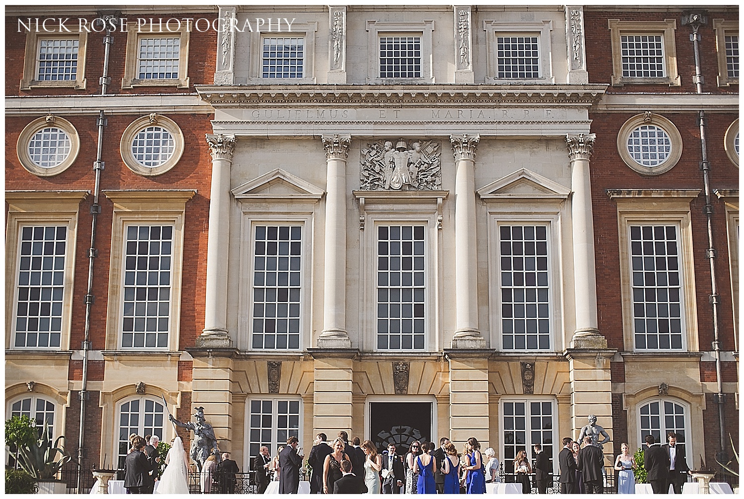 Hampton Court Palace Wedding Photography_0028.jpg