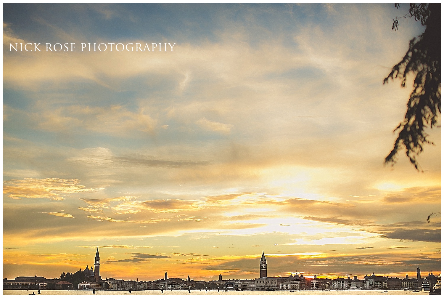 Venice sunset pre wedding photography