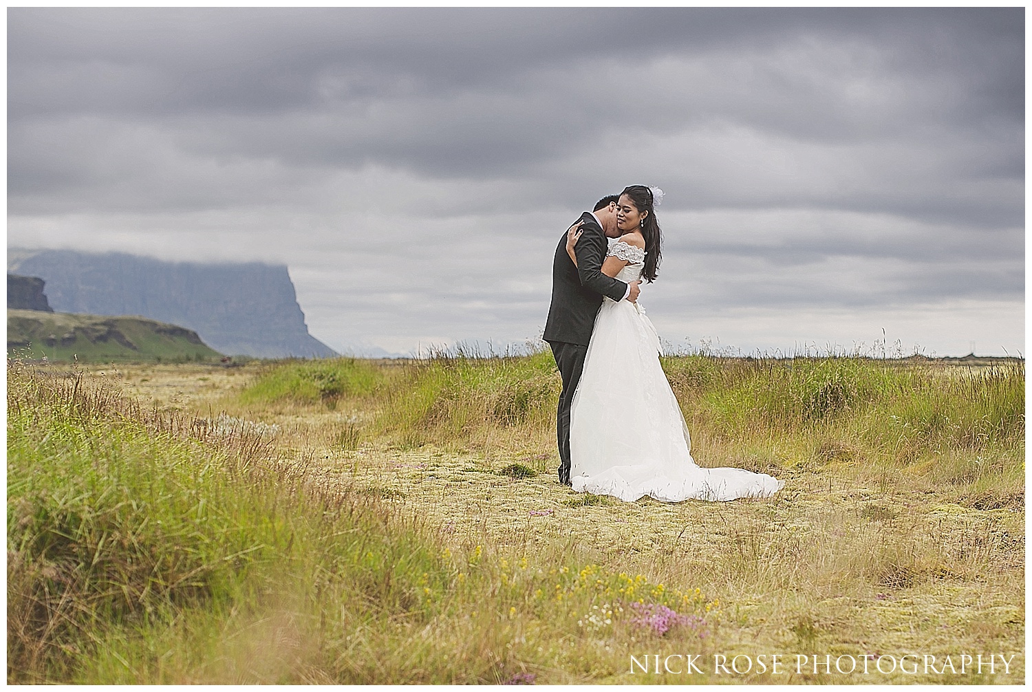 Destination pre wedding photography Iceland