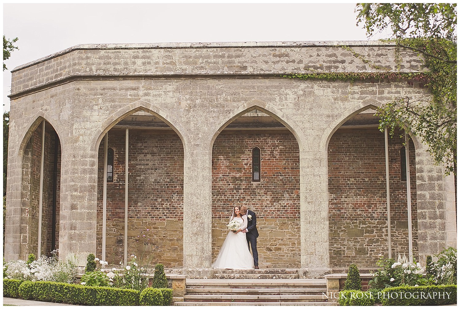 Chiddingstone-Castle-Wedding-Photography-Kent