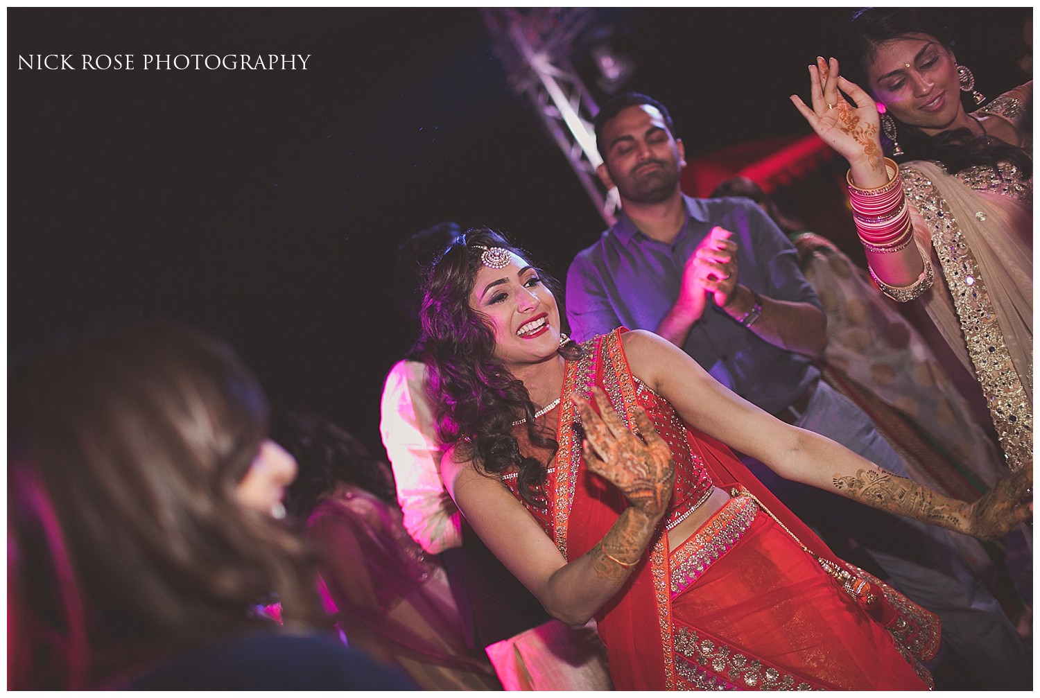 dubai-hindu-sangeet-mehndi-wedding-photography