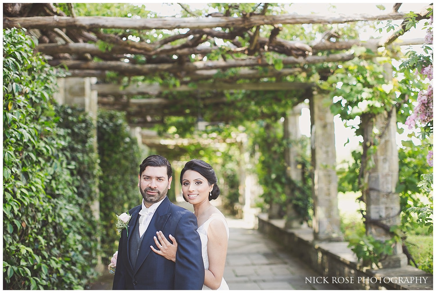  Kent wedding photography portrait at Hever Castle 