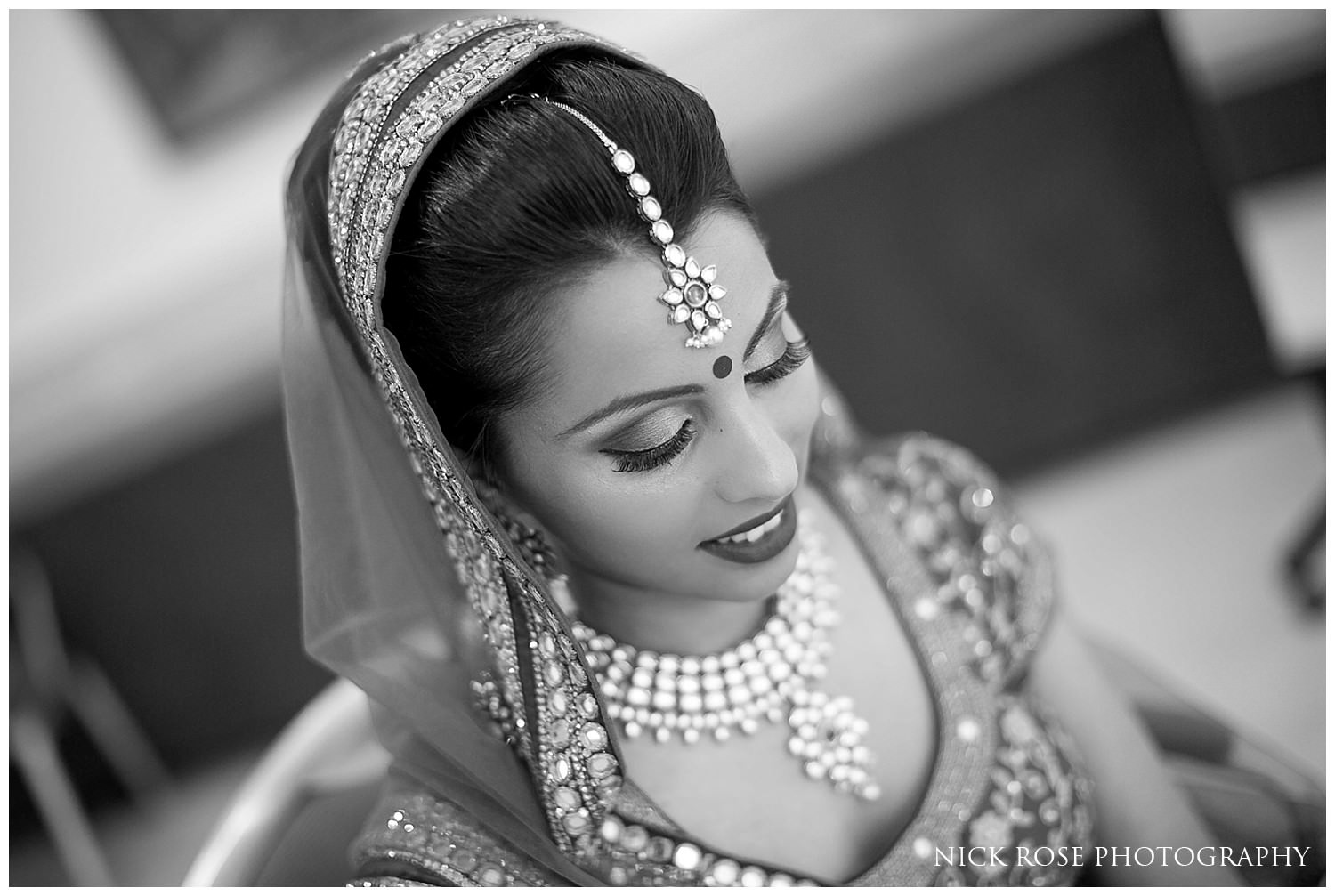  Asian bride at East Wintergarden Hindu wedding in Canary Wharf London 